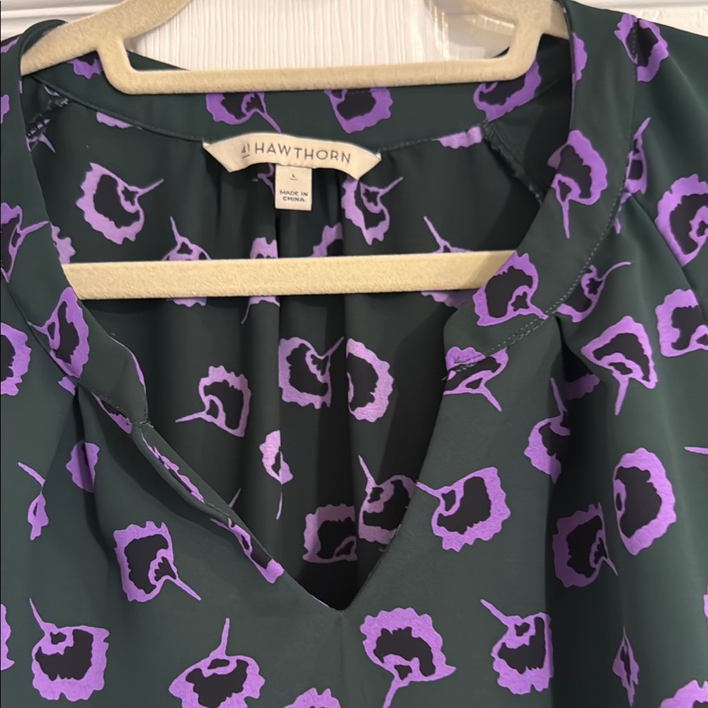 41 Hawthorn Blouse. Dark green and purple. - Picture 2 of 3